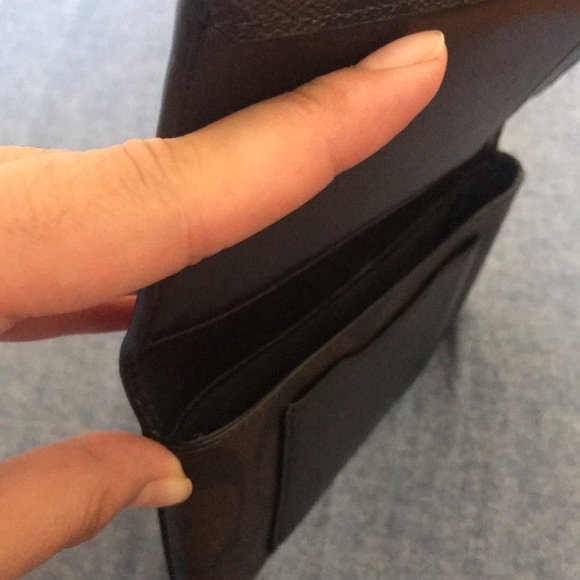 COACH Phone Wallet - Picture 4 of 8